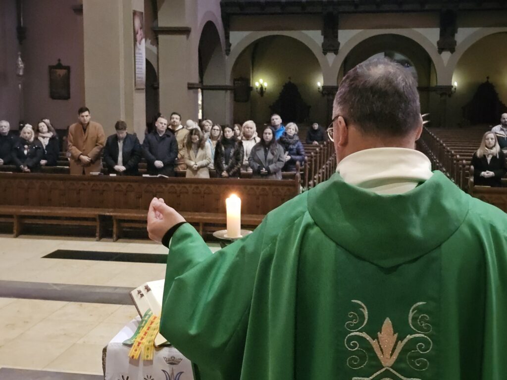 Brak dostępnego opisu zdjęcia.